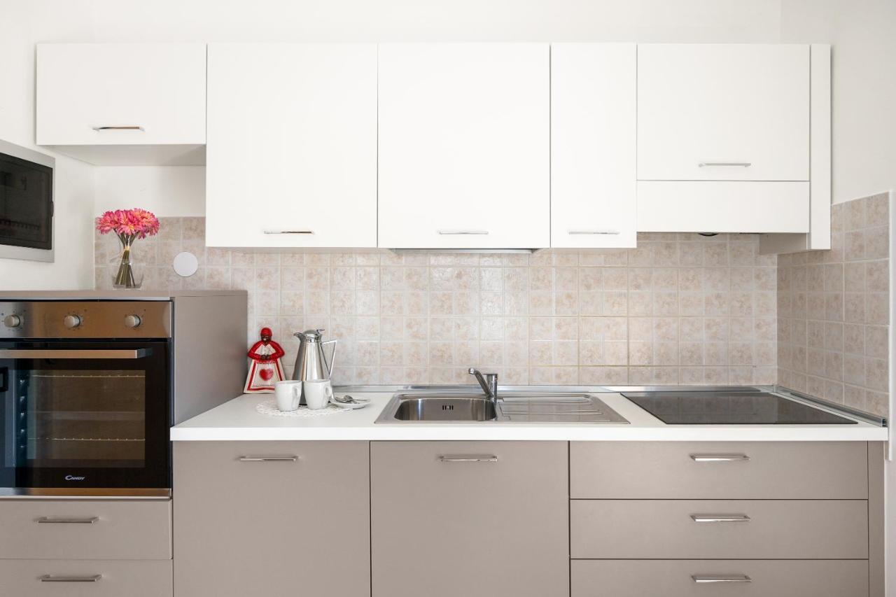 Apartmani Paliska Pula Exterior foto