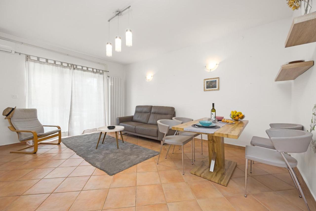 Apartmani Paliska Pula Exterior foto