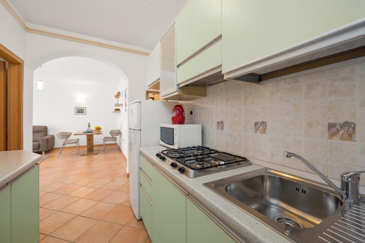 Apartmani Paliska Pula Exterior foto