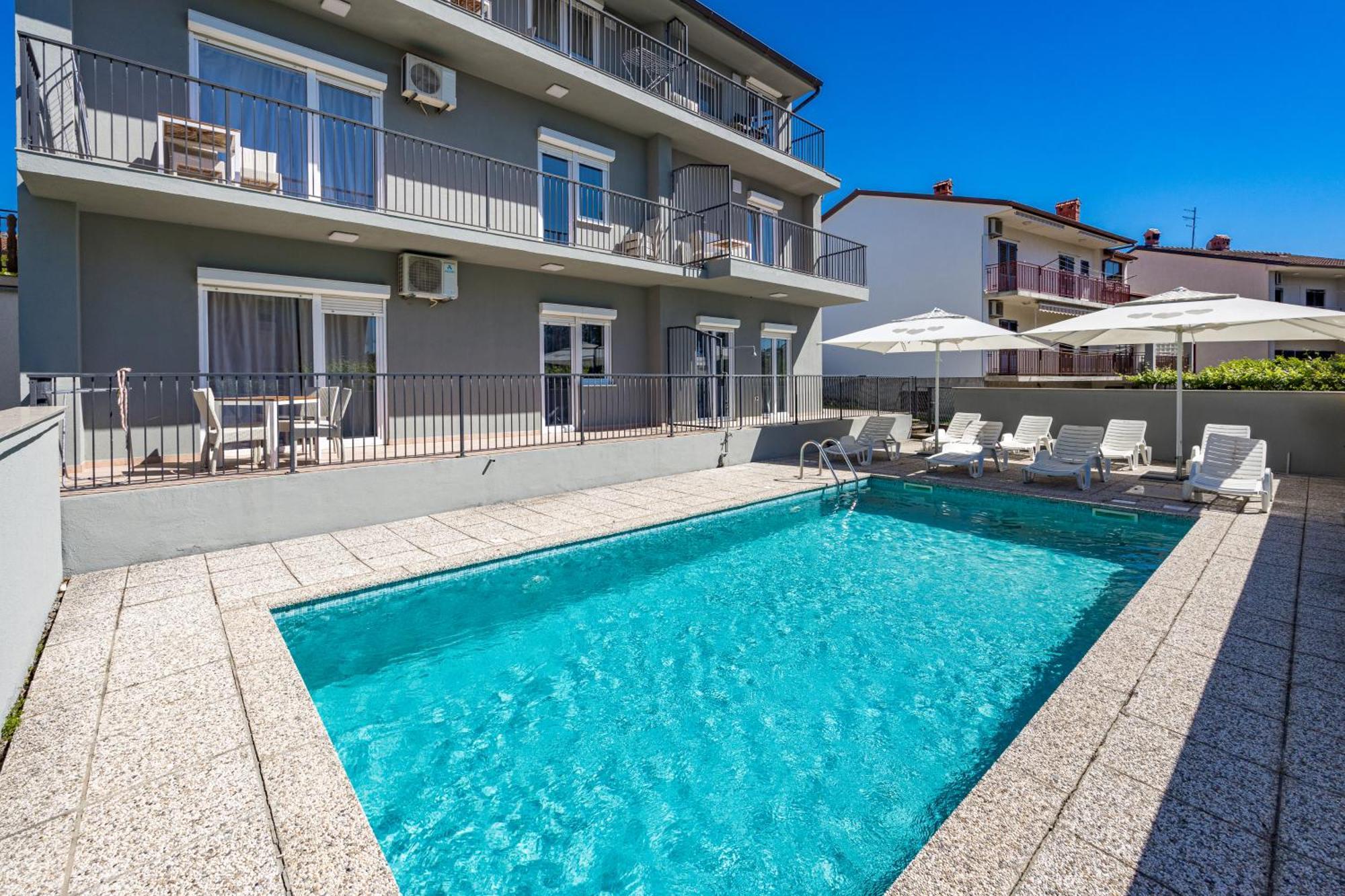 Apartmani Paliska Pula Exterior foto