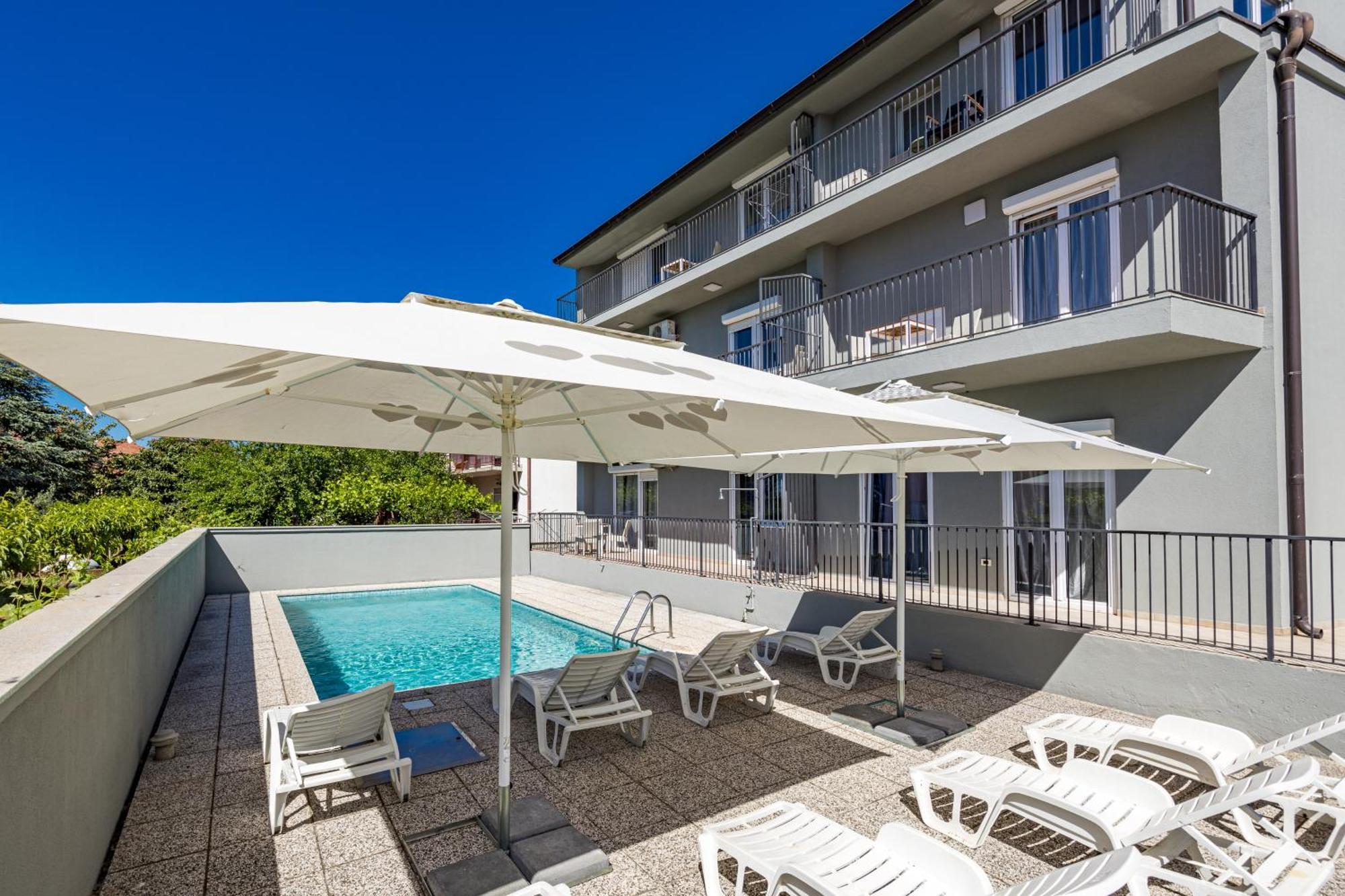 Apartmani Paliska Pula Exterior foto